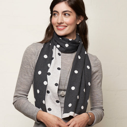 Spots Knit Greys